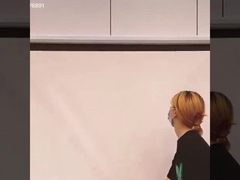 χειρωνακτική οθόνη